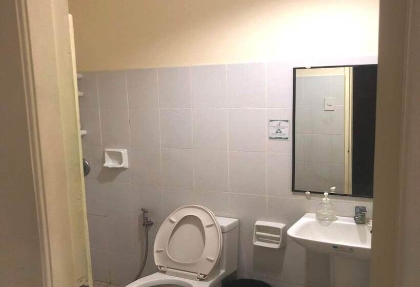 디럭스 룸, Camarin Prime