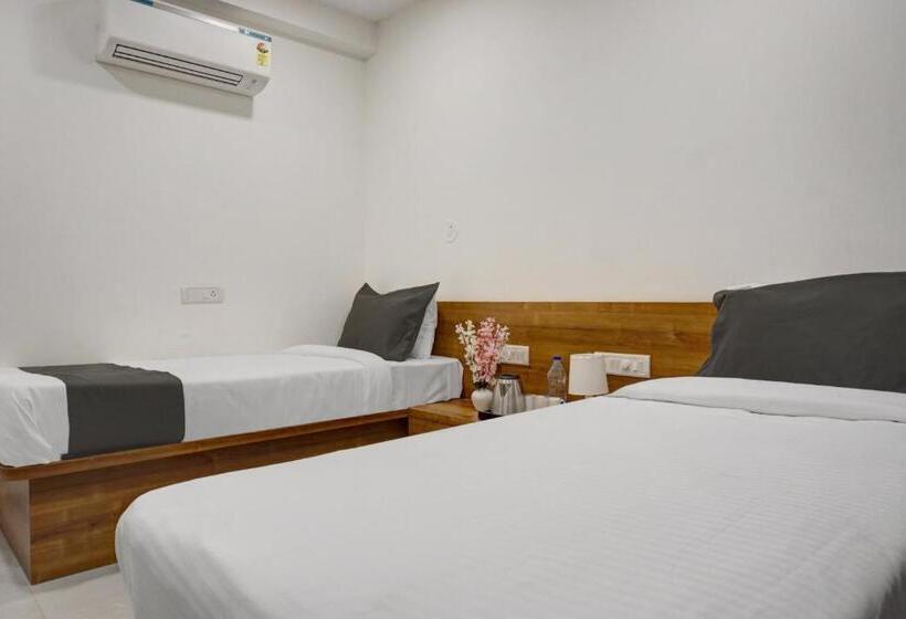 اتاق استاندارد, Oyo R P Hospitality
