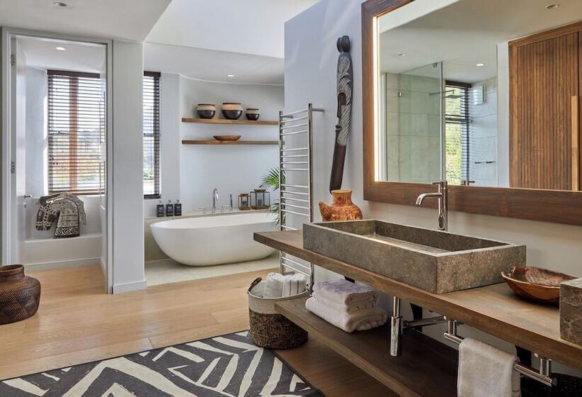 Suíte Deluxe, Atzaró Cape Town