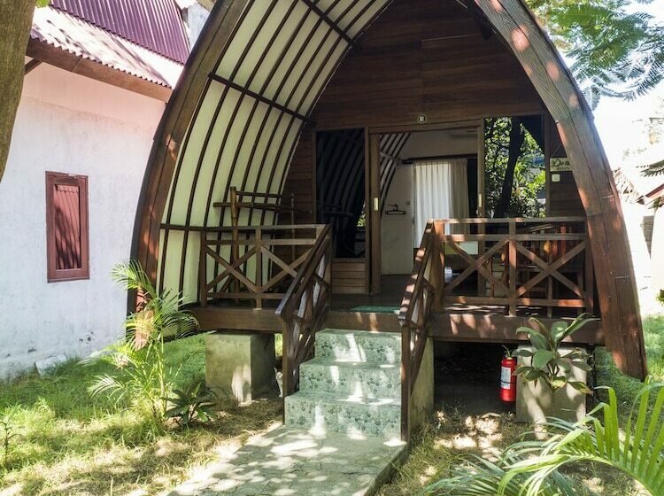 Бунгало Deluxe, Gili Turtle Beach Resort