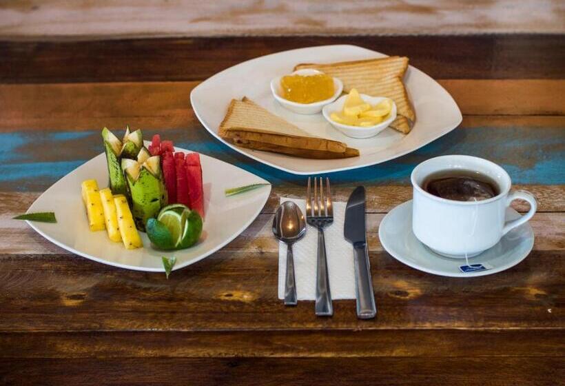 Бунгало Deluxe, Gili Turtle Beach Resort
