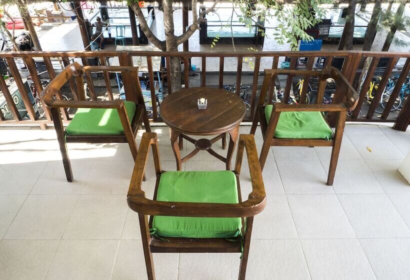 Бунгало Deluxe, Gili Turtle Beach Resort