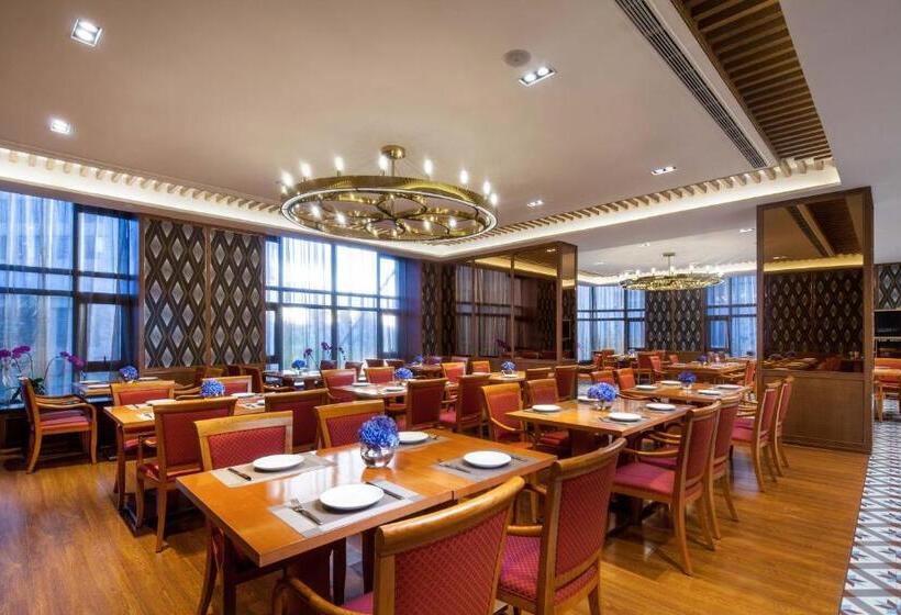 اتاق استاندارد با تخت بزرگ, Ramada Shanghai Songjiang