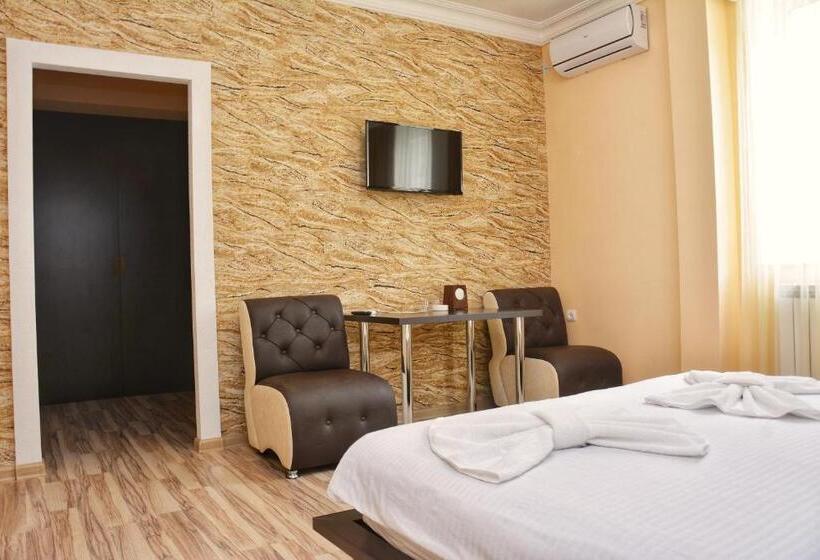 Номер Комфорт, Vayk Hotel And Tourism Center