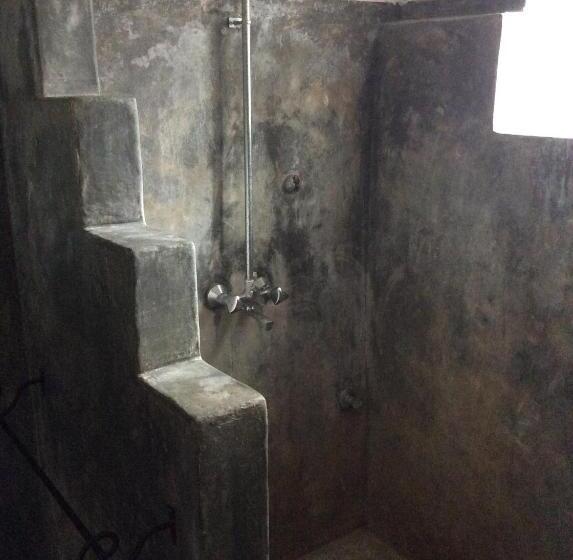 اتاق استاندارد یک نفره, Kiponda B&b