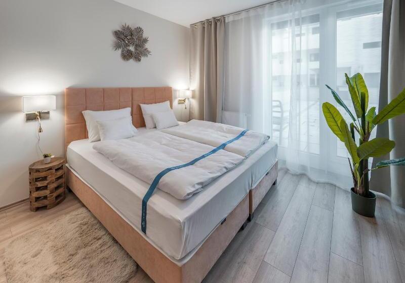 Апартаменты Superior 1 Спальня, Sunset Resort   Lakeside Apartment