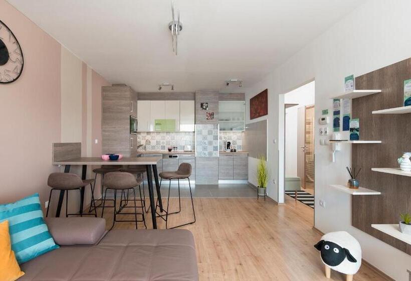 Апартаменты Superior 1 Спальня, Sunset Resort   Lakeside Apartment