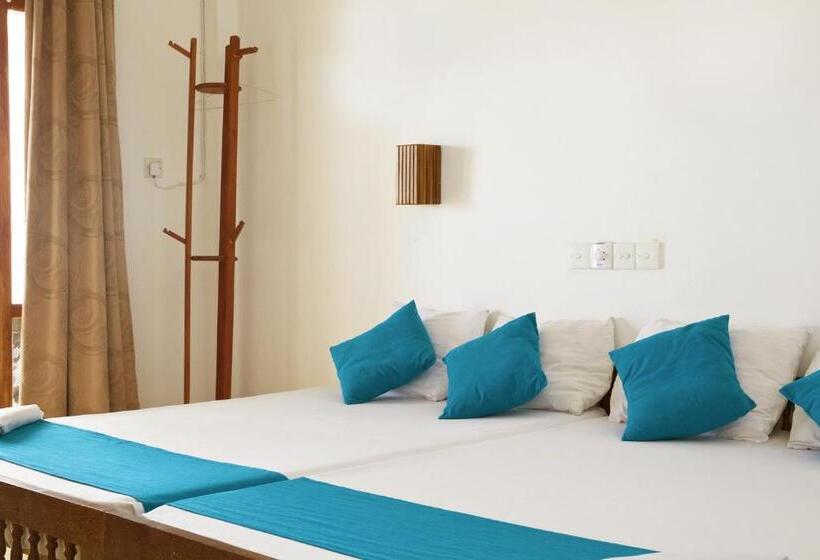 Семейный Номер Вид на Море, Beach Inns Holiday Resort