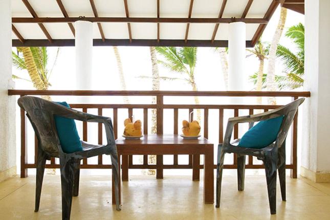 Номер Стандарт с Балконом, Beach Inns Holiday Resort