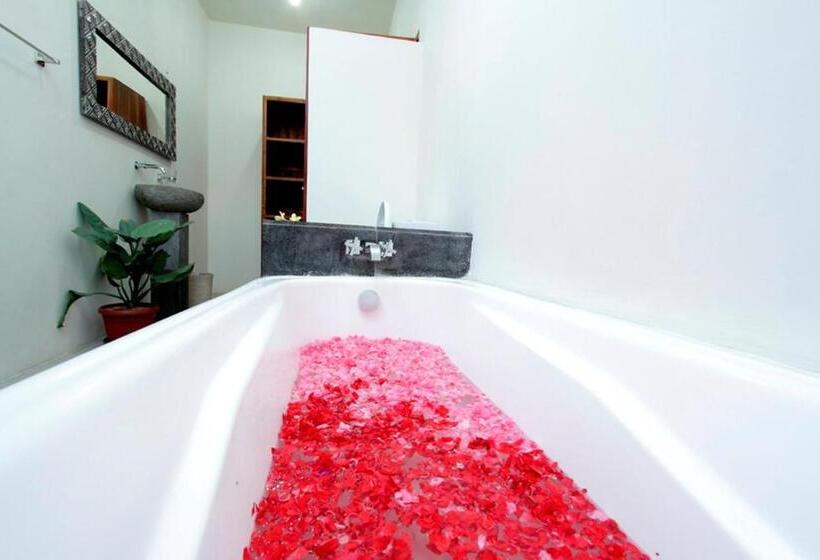 اتاق استاندارد, Maha Residence Guest House