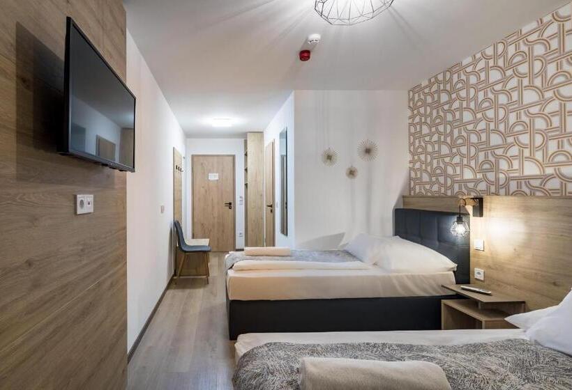 Habitación Estándar, Autohof 171 Hotel Hegyeshalom