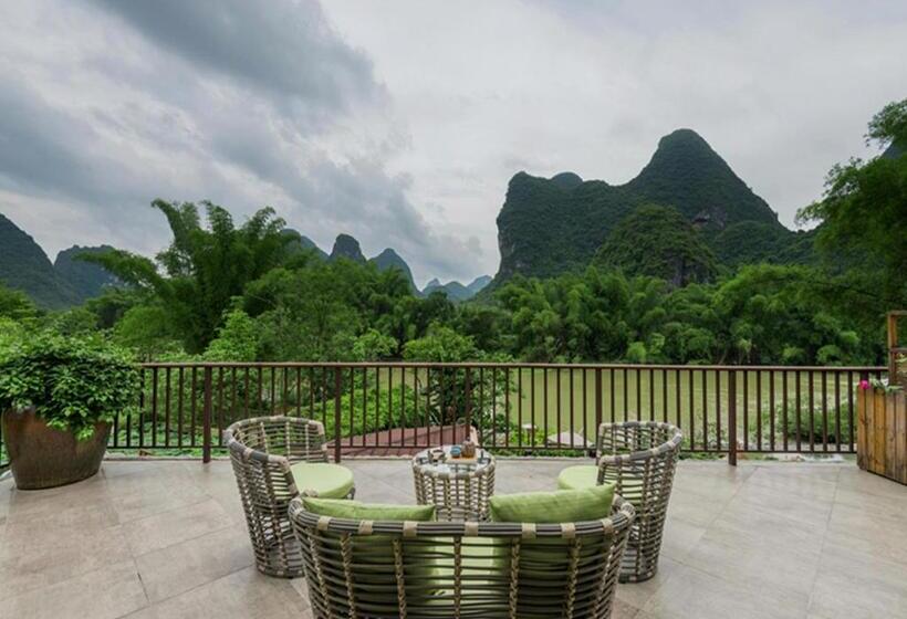 Номер Deluxe с Балконом, The Apsara Lodge