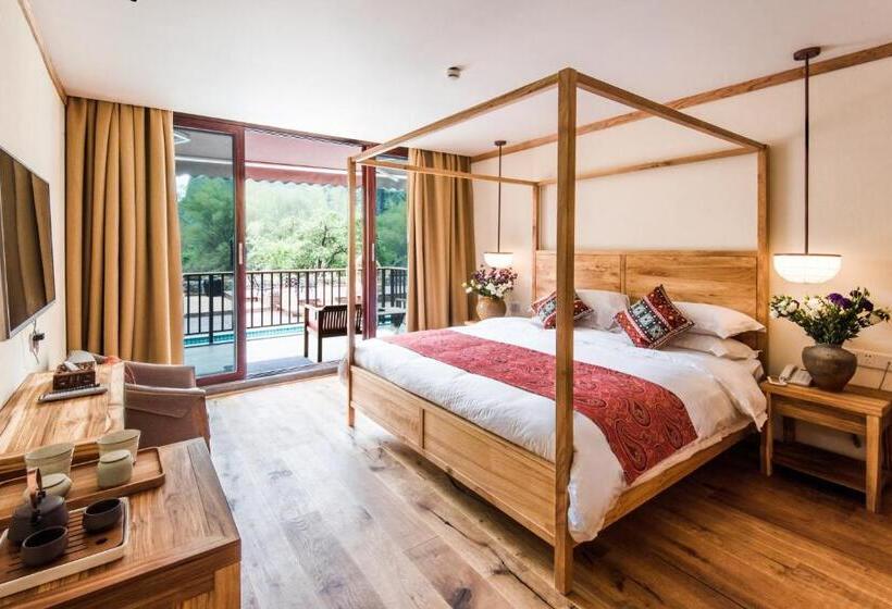 اتاق استاندارد با بالکن, The Apsara Lodge