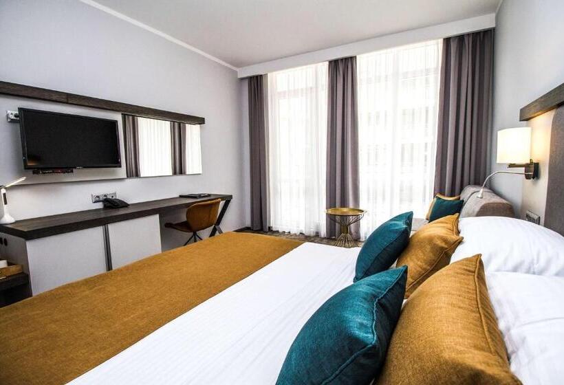 اتاق راحتی, Best Western Plus Premium Inn