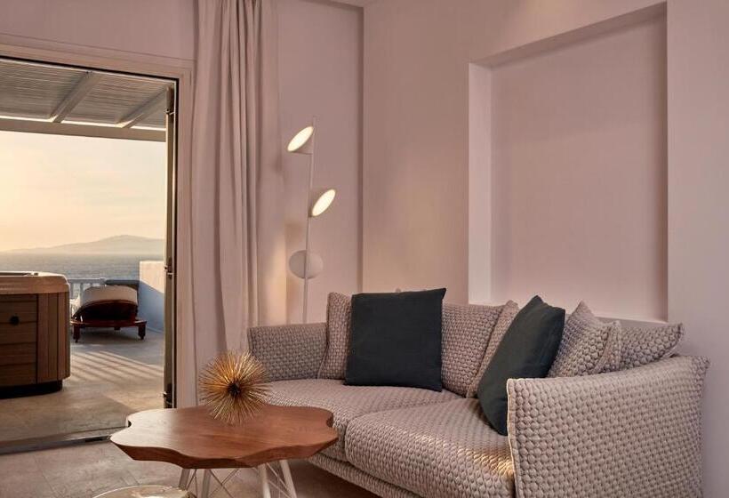 Полулюкс, Myconian Korali Relais & Chateaux