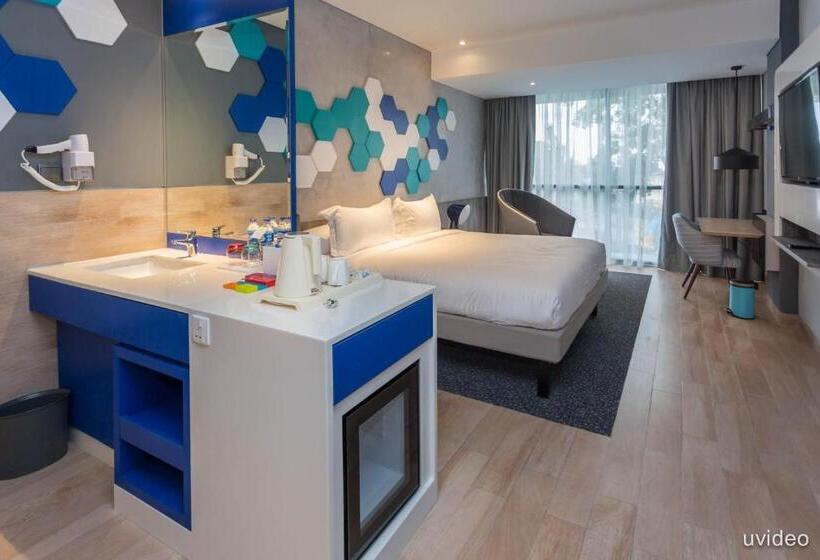 اتاق لوکس, Ibis Styles Batam Nagoya