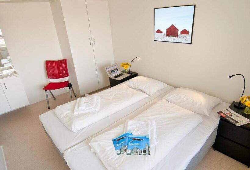 带共用浴室的标准房间, Lofoten Sommerhotell Og Vandrerhjem