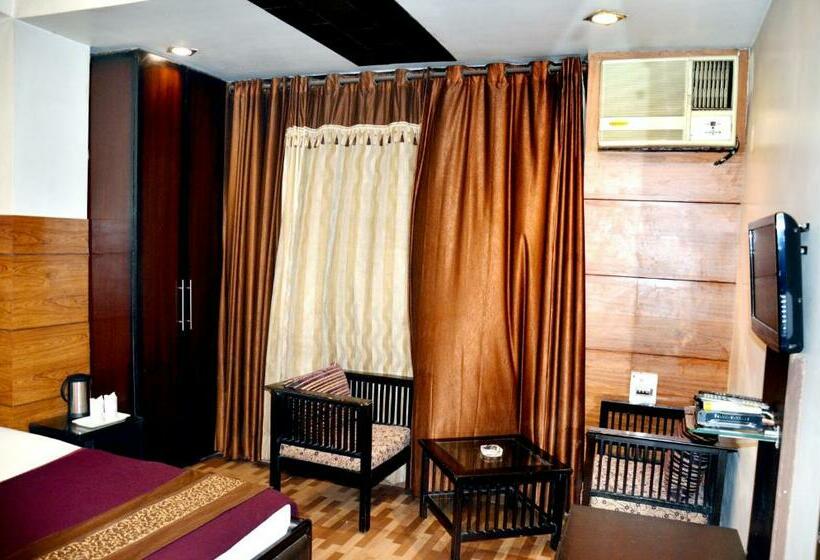 行政房间, B.r. Inn