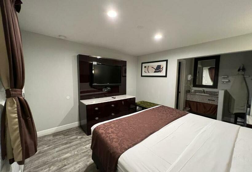 Стандартный Номер Кровать Кинг, Relax Inn