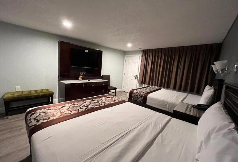 Номер Deluxe, Relax Inn