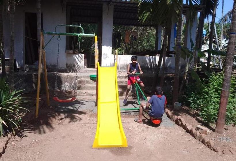 豪华房间, Tendulkar Beach Resort