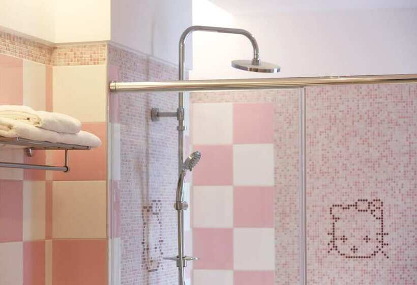 اتاق استاندارد سه نفره, 193 County Garden Bnb