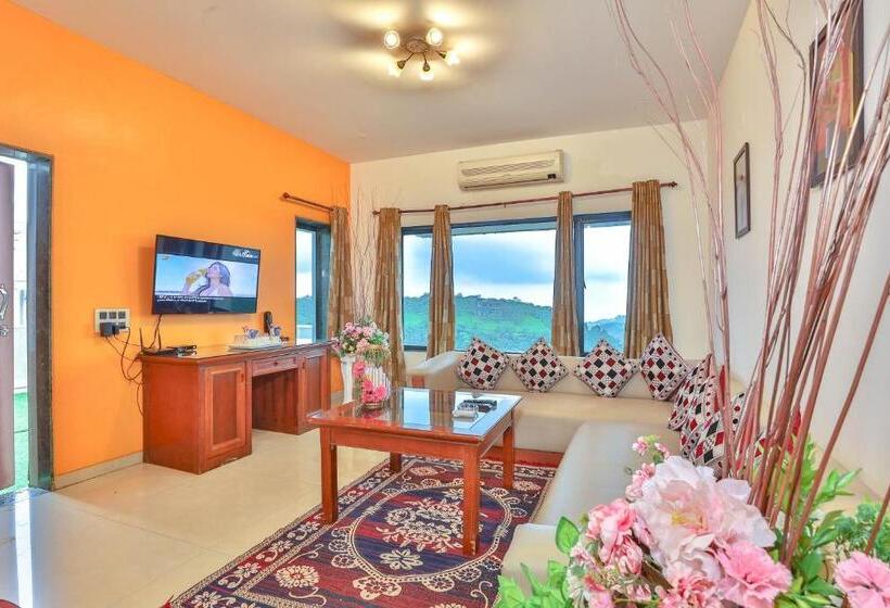 阁楼房, Camel Valley Resort, Igatpuri