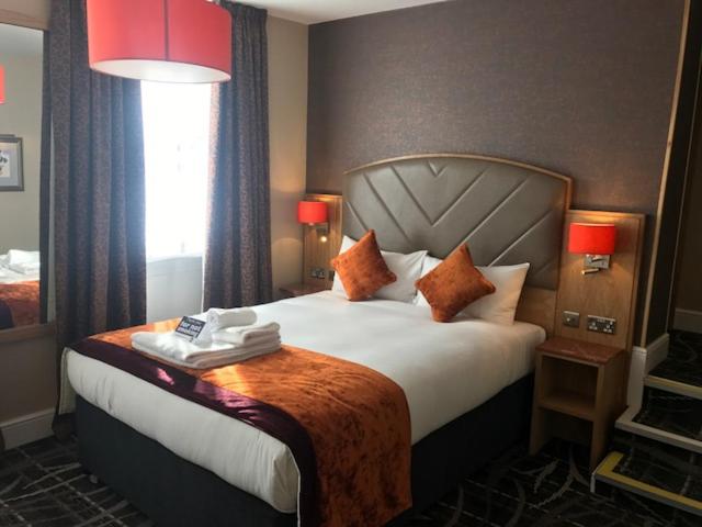 اتاق استاندارد, The Crown Hotel Wetherspoon