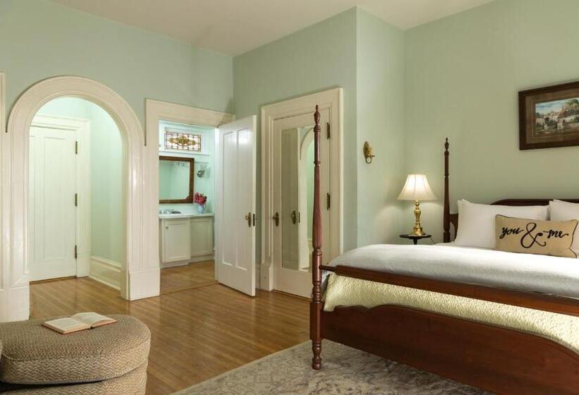 스탠다드 룸 킹사이즈 침대, Mercersburg Inn