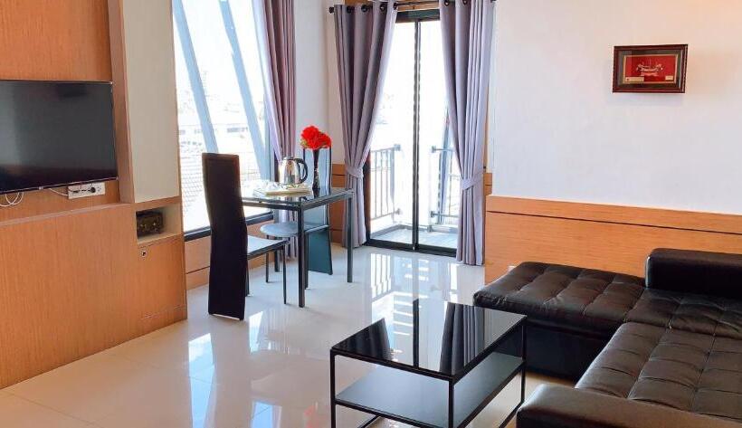 Люкс, River Hotel Pattani