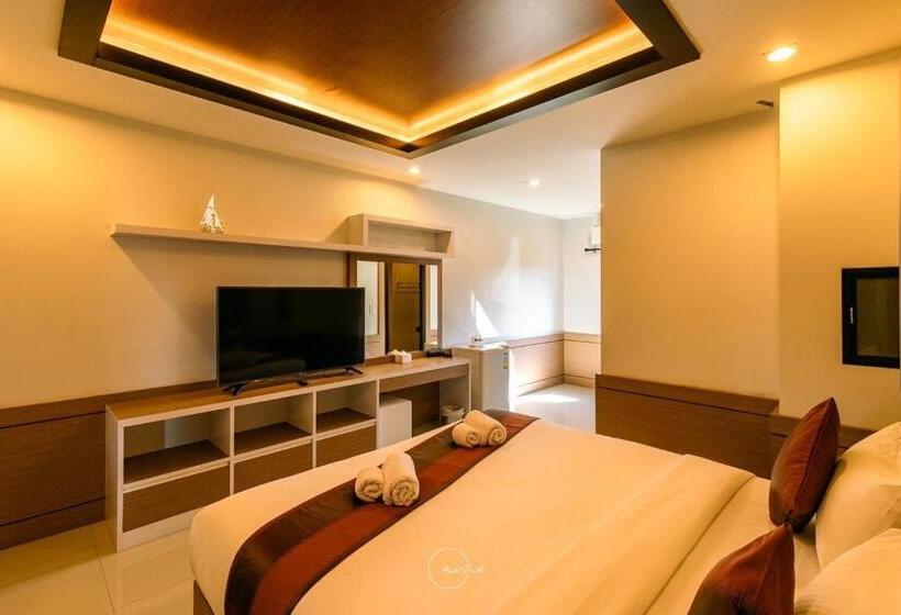 スイート, River Hotel Pattani