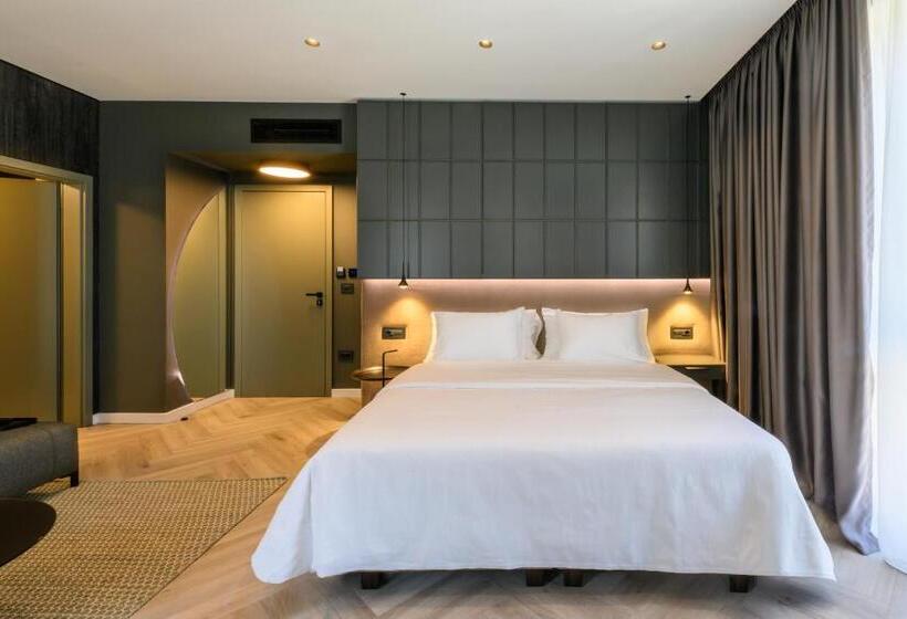 اتاق لوکس, Luna Residence