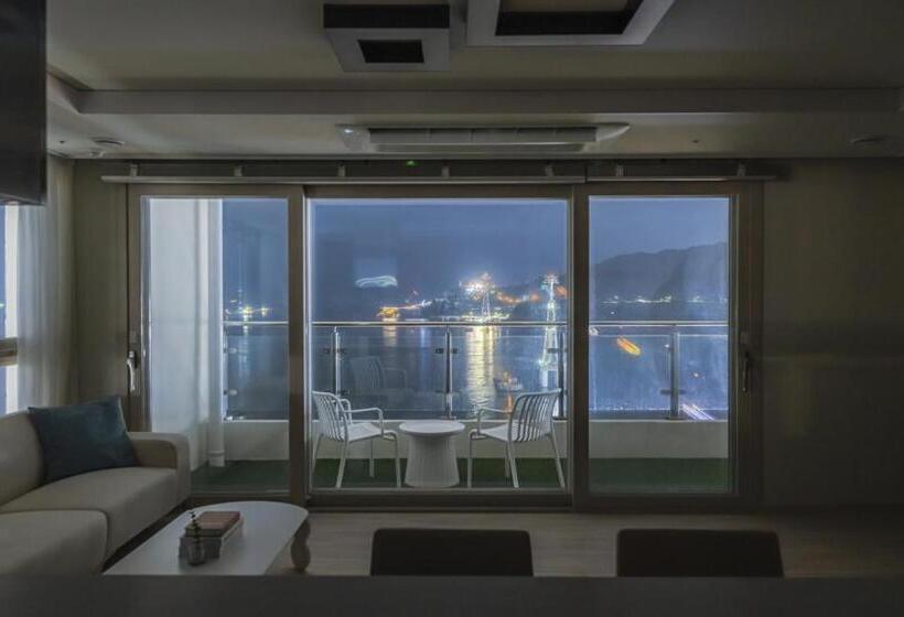 Suite with Terrace, 부산 송도 오션스테이 호텔