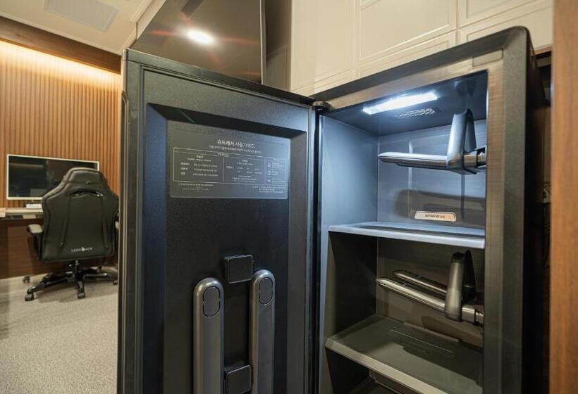 带大床的标准间, Sangju Brown Dot Hotel Sangju Branch