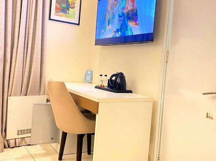 اتاق لوکس, Box Residence