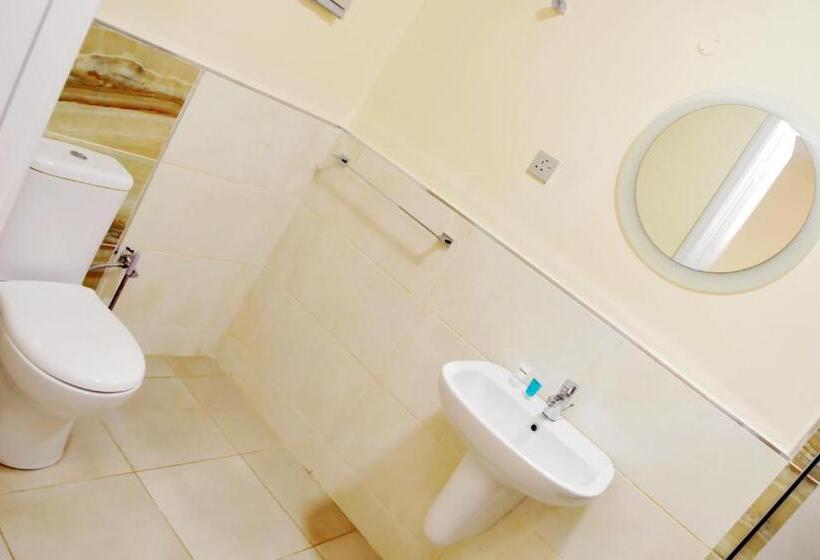 استودیوی سوپریور, Box Residence