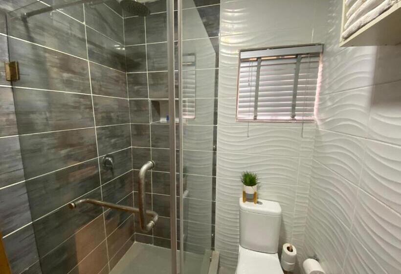 آپارتمان 2 خوابه, Box Residence