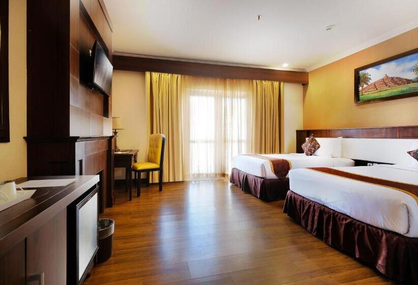 Номер Superior, Royal Darmo Malioboro
