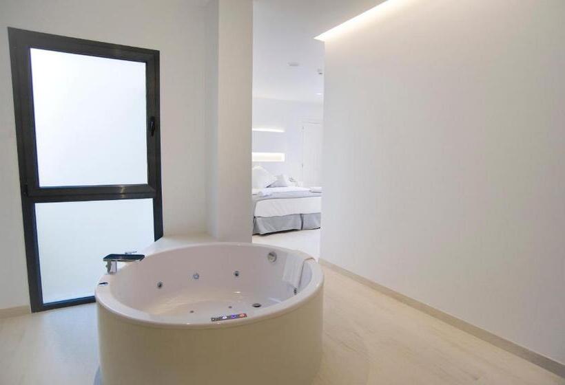 Номер Deluxe, Sindic Hotel   Adults Only