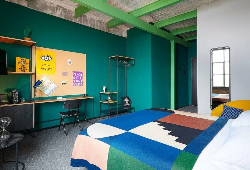 Номер Deluxe, The Social Hub Maastricht