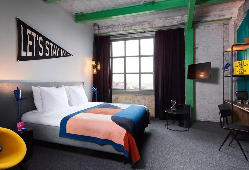 Номер Deluxe Кровать Кинг, The Social Hub Maastricht