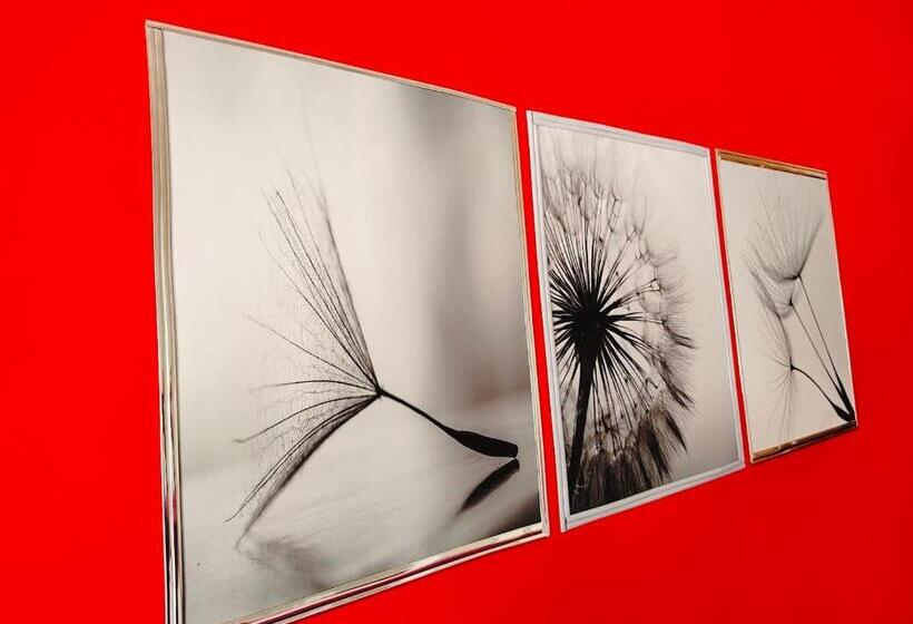 اتاق استاندارد چهار تخته, Dandelion Rooms