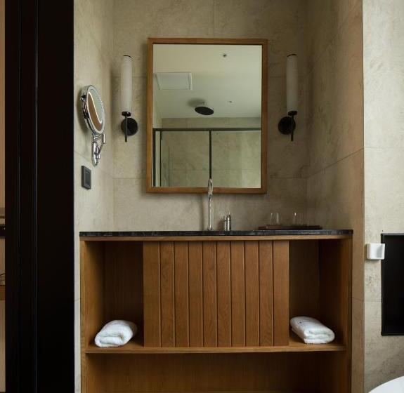 اتاق استاندارد با تخت بزرگ, Vintage Attic Hotel Of Chongqing