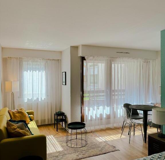 Apartamento 1 Dormitório com Sacada, Appartement Avec Balcon Centre Ville Strasbourg
