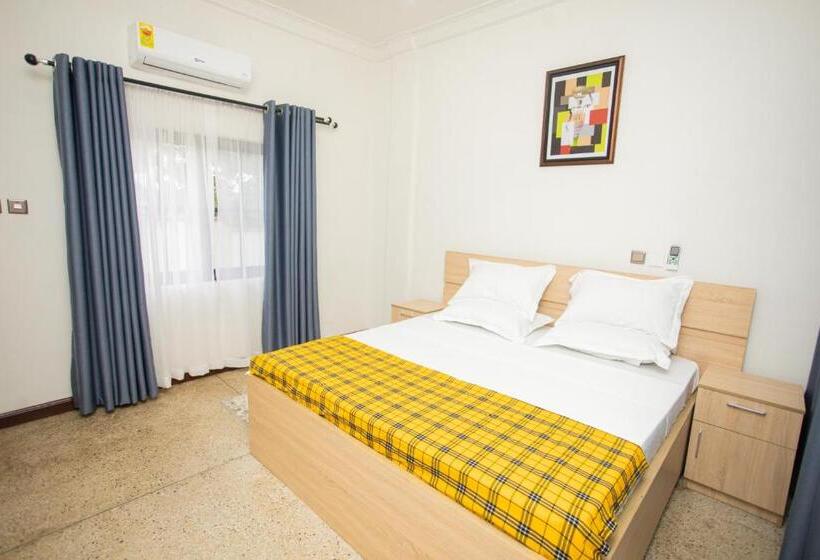 Номер Стандарт Вид на Сад, Lc Lodge & Event Centre