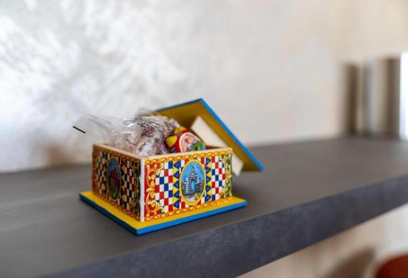 Номер Deluxe Вид на Море, Giardini Inn Arte