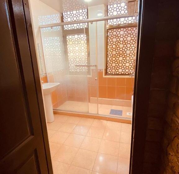اتاق استاندارد چهار تخته, Golubie Kupola With Terrace