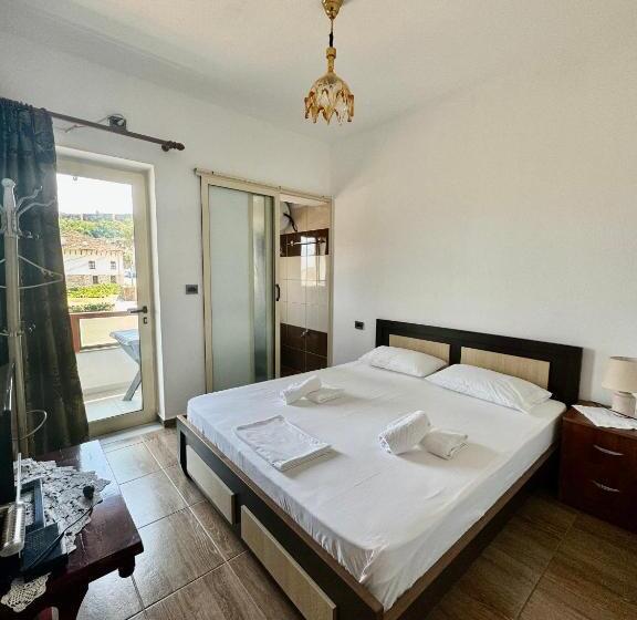 스탠다드 룸, Guest House Sofa