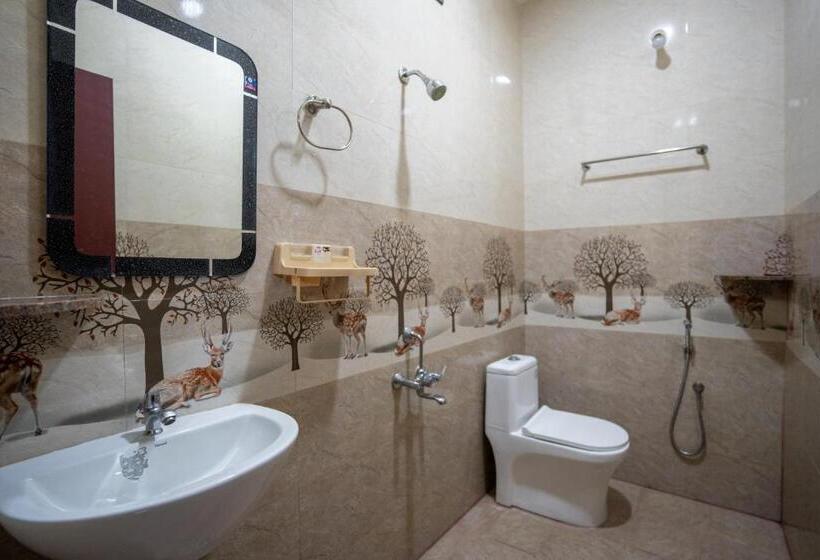 Номер Стандарт, Raja Garden Hills View