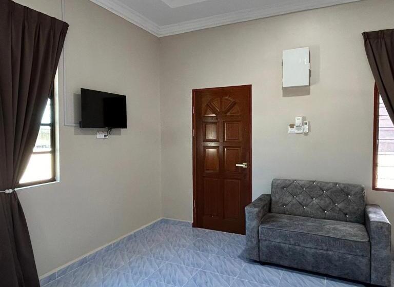 Семейный Номер, Sasuka Chalet Pantai Pandak